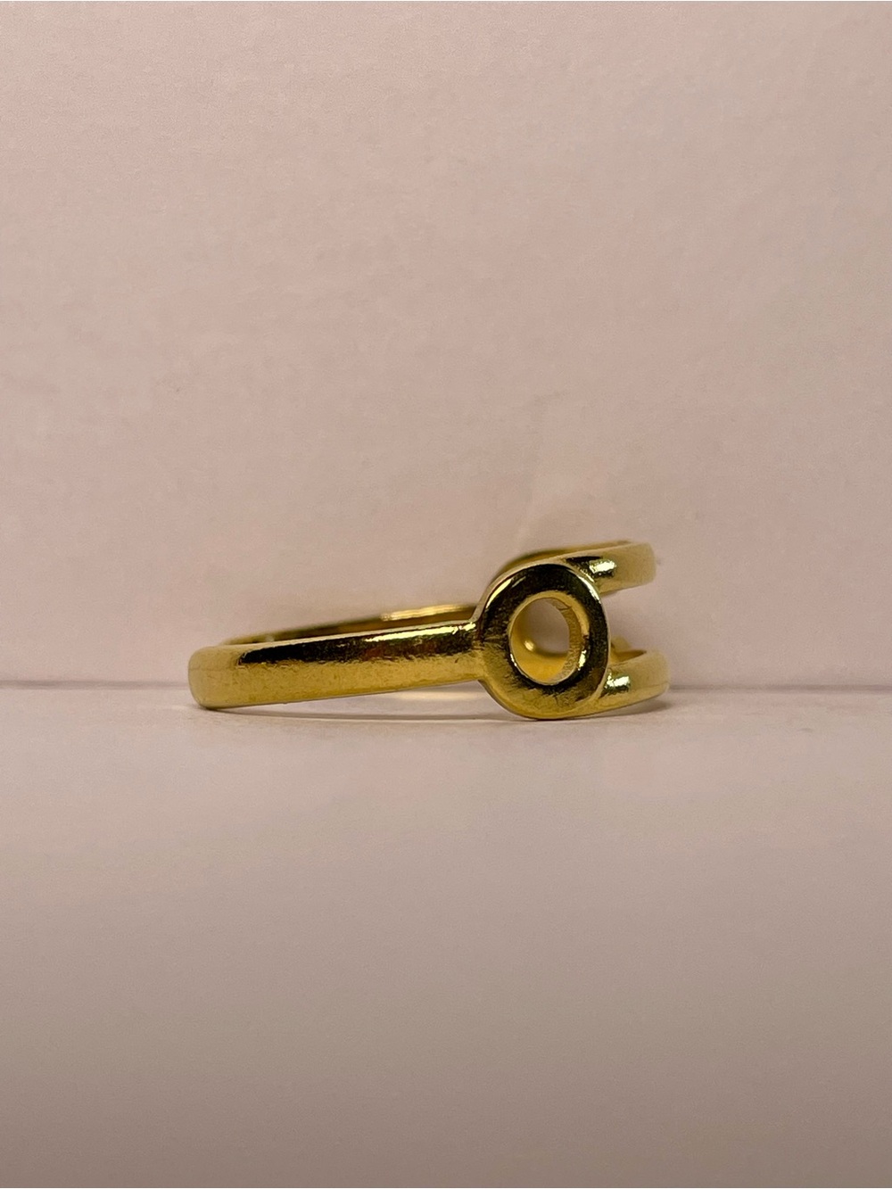 Gold Paperclip Ring - Picture 5 of 6